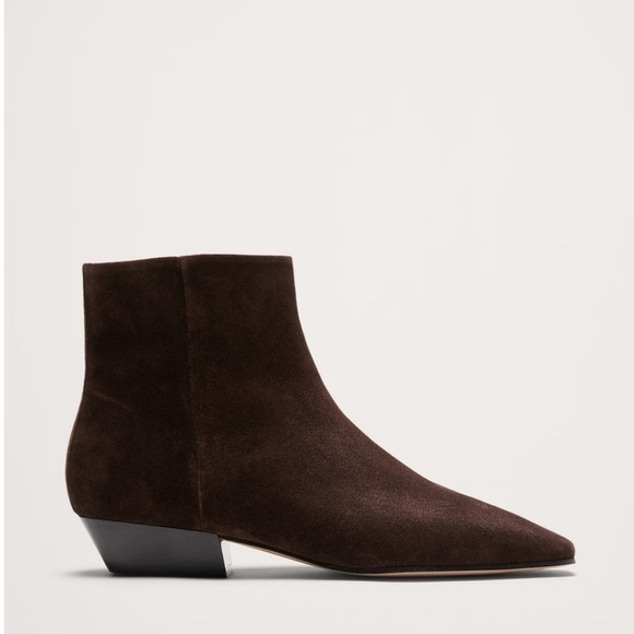 Banana Republic ITALIAN SUEDE ANKLE BOOT color dark brown - Picture 2 of 13